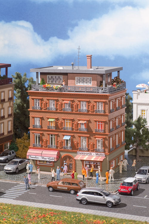 Brick Apartment Building w/Penthouse -- Kit - 5-1/8 x 4-1/8 x 7-11/16"  13 x 10.5 x 19.5cm