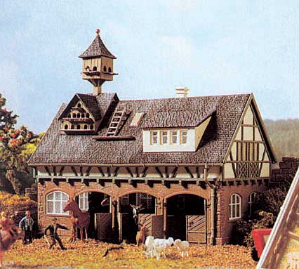 Stable w/Pigeon Loft -- 5-1/2 x 3-1/8"  14 x 8cm-1