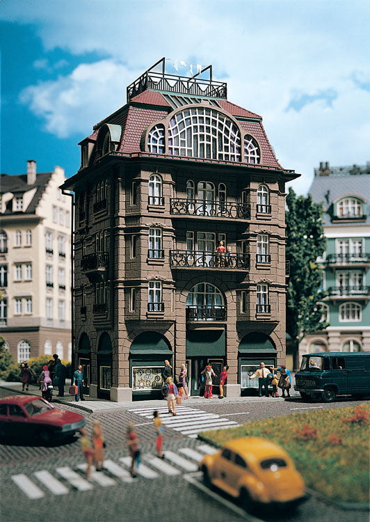 Classic Style Building w/Cafe -- 4-3/4 x 4 x 7-3/4"  12 x 10 x 19.6cm