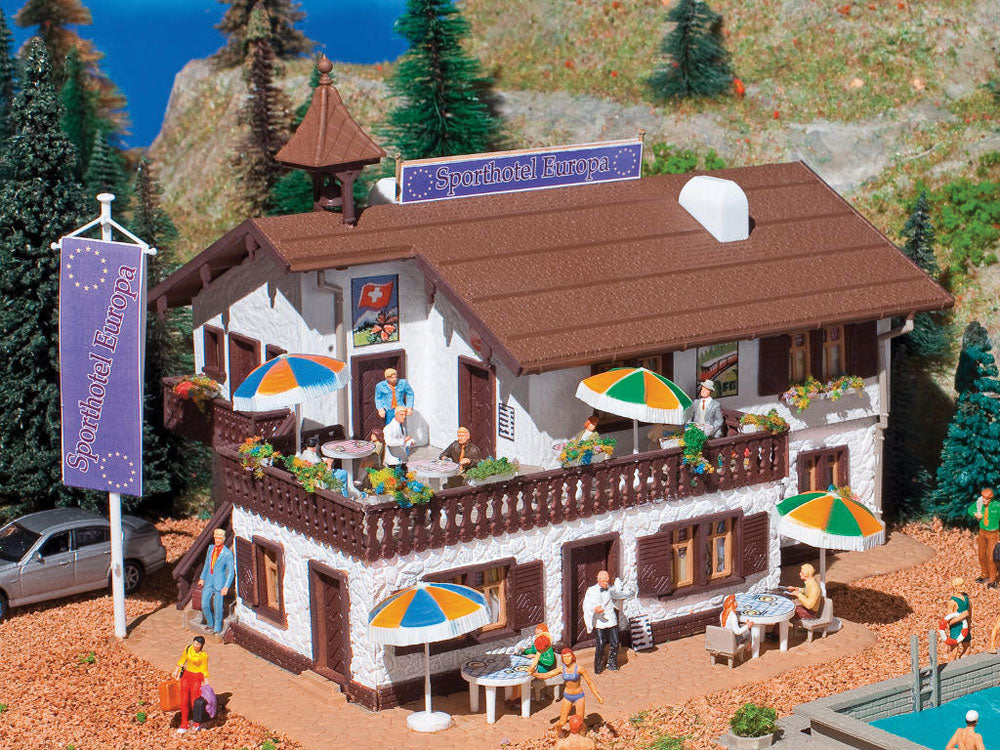 Sporthotel Europe -- Kit - 7 x 5-15/16 x 4-1/2"  17.8 x 15 x 11.5cm