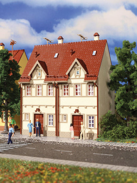 Semi-Detached Stucco House 2-Pack -- Kit - White, 4-1/16 x 3-1/4 x 5-1/4"  10.4 x 8.3 x 13.3cm