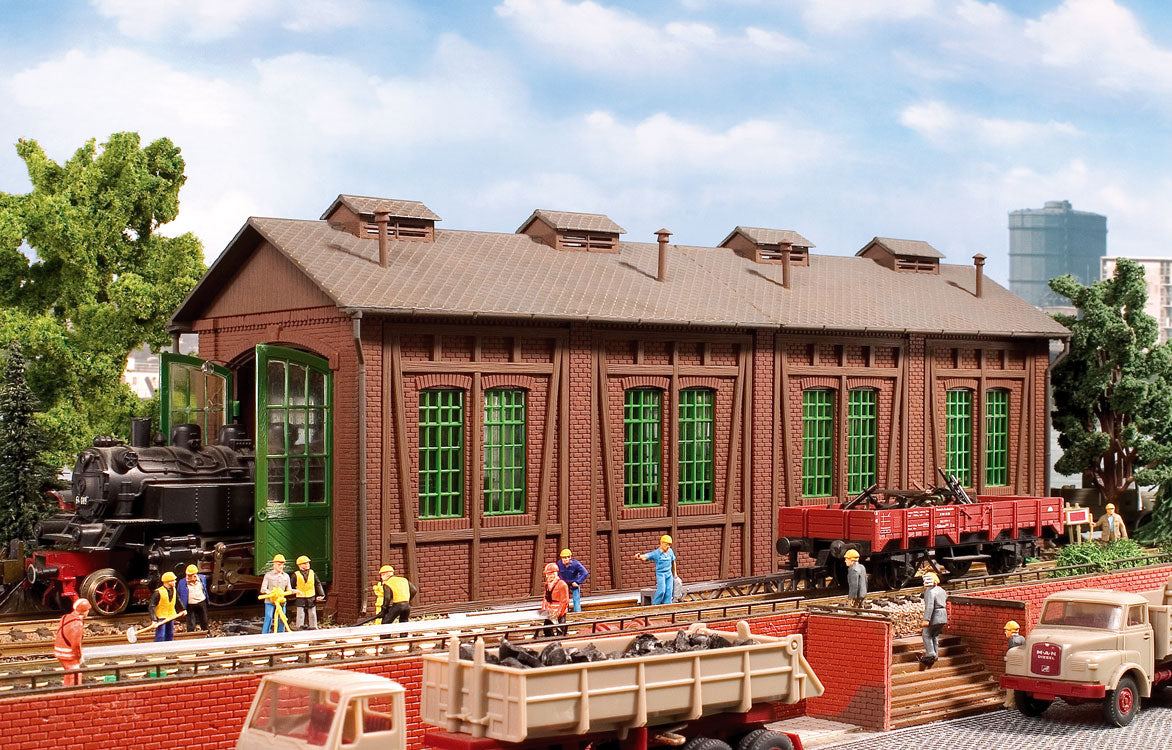 Single-Stall Half-Timber Brick Engine House -- 12-5/8 x 3-3/4 x 4-5/8  32 x 9.5 x 11.8cm