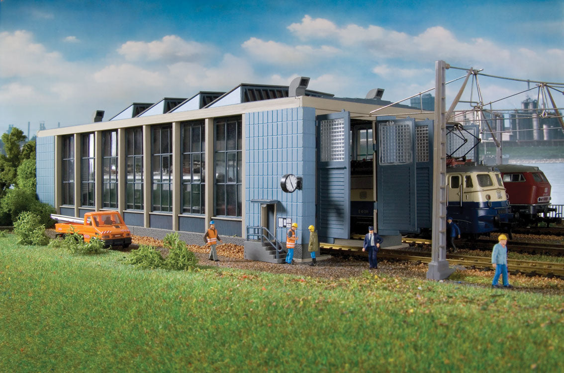 Engine Shed for Electric Locos -- 13-13/64 x 6 x 4-13/32"  33 x 15 x 11cm-2