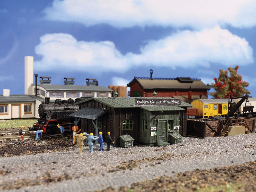 Coaling Station/Depot -- Kit - 3-7/16 x 2-11/16 x 1-1/2"  8.8 x 6.9 x 3.8cm