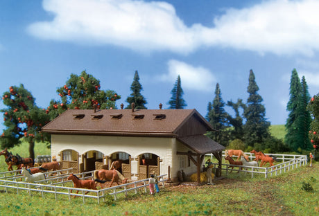 Horse Paddock w/Horses - Kit -- 14.5 x 21 x 5cm