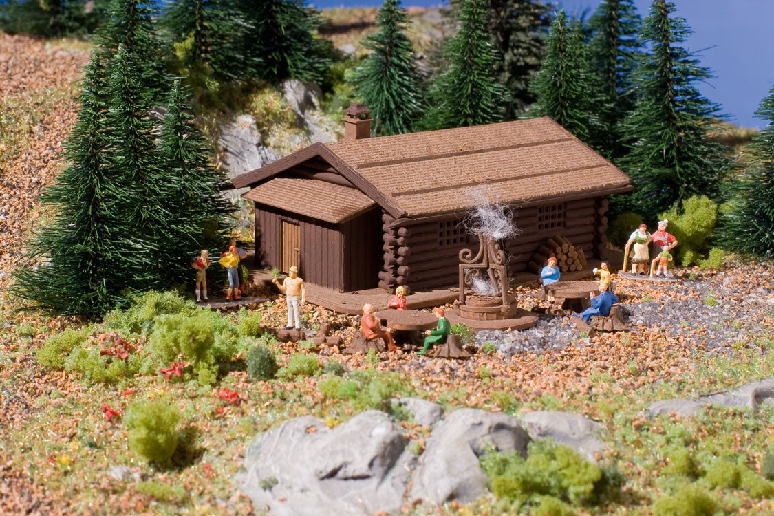 Log Cabin w/Barbecue Pit