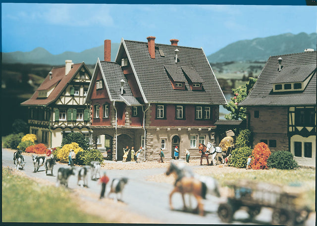 Two-Story Parson's House -- 3-7/8 x 2-5/8" 9.8 x 6.8cm