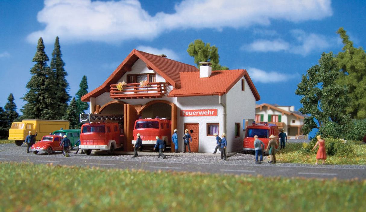 Fire Station -- 10 x 9 x 6cm-2