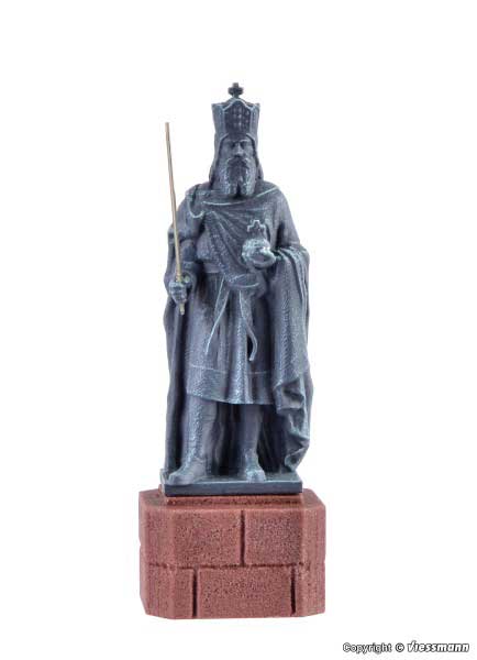 Charlemagne Statue -- Assembled - 1/2 x 5/8 x 1-11/16"  1.3 x 1.5 x 4.3cm