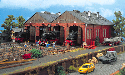 4-Stall Engine Shed -- 12-13/16 x 13-13/64 x 5-5/8"  32 x 33 x 14cm