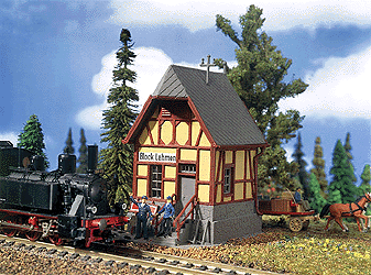 Signal Box "Lehmen" -- 3-7/16 x 2-7/16 x 3-15/16"  8.5 x 6 x 9.8cm