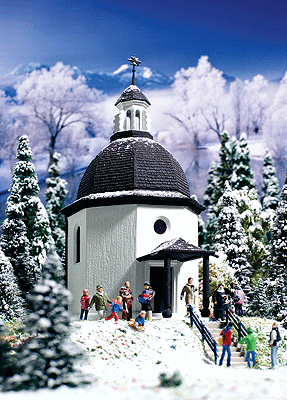Silent Night Memorial Chapel - Kit (Plastic) -- 1-7/16 x 2 x 3-1/8"  3.6 x 5 x 7.9cm