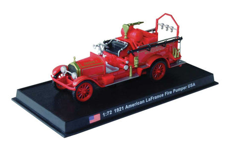 American LaFrance Pumper - Assembled -- Milwaukee, Wisconsin, 1921 (red)