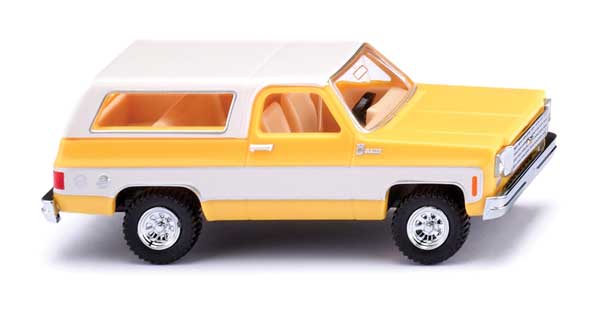 1975-1976 Chevrolet K5 Blazer SUV - Assembled -- Yellow, White