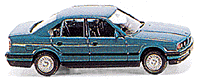 BMW 520i blue