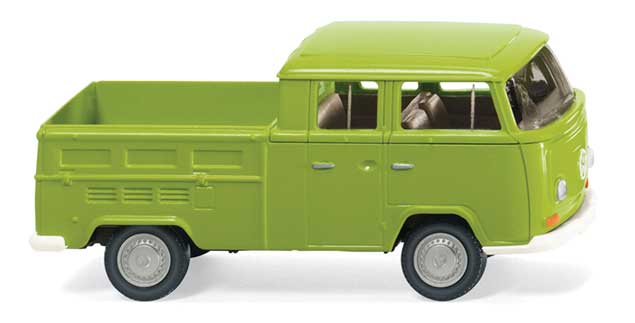 1967-1971 Volkswagen T2 Crew-Cab Pickup Truck - Assembled -- Green