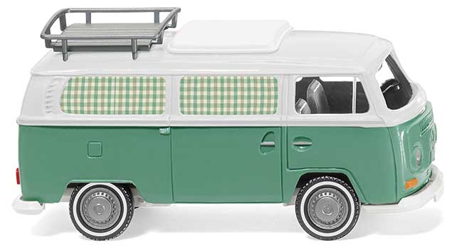 1967 Volkswagen T2 Passenger Van - Assembled -- Mint Green, White