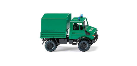 1975-1988 Unimog U 1700 Truck - Assembled -- Police (green, German Lettering)