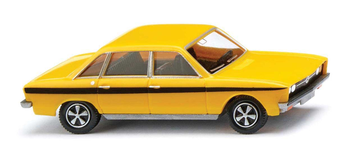 1973-1974 Volkswagen K70 LS - Assembled -- Yellow, Black
