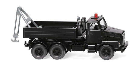 1973-1985 Volvo N10 Tow Truck - Assembled -- Black