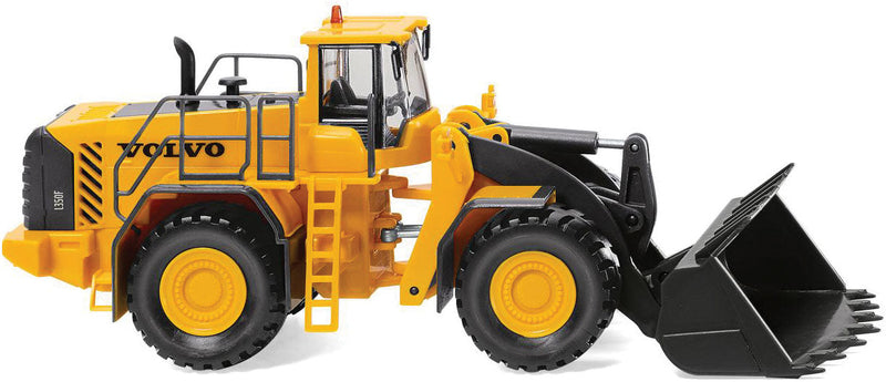 Volvo L350F Wheel Loader - Assembled -- Yellow, Black