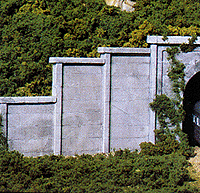 Retaining Walls (Hydrocal Plaster Castings) pkg(3) -- Concrete