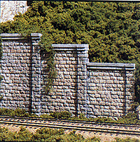 Cut Stone Retaining Wall -- pkg(3)