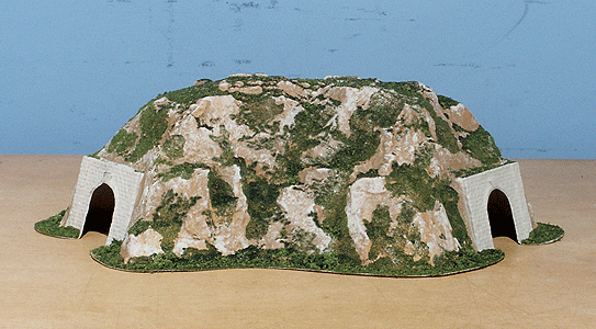 Ready Landform - Tunnel -- Curved; 10 Wide x 16-1/2" Long  25.4 x 41.9cm