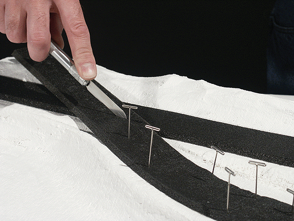 Track-Bed Roadbed Material -- Standard Track Profile pkg(12)