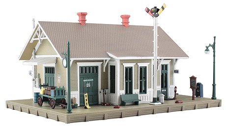 Dansbury Depot - Built & Ready Landmark Structures(R) -- Assembled - 4-1/16 x 2-13/16"  10.3 x 7.1cm-1