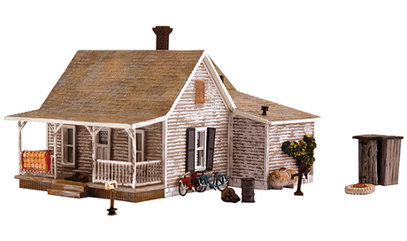 Old Homestead - Built-&-Ready Landmark Structures(R) -- Assembled - 2-1/32 x 2-29/32"  5.2 x 7.4cm-1