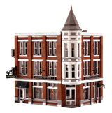Built & Ready Landmark Structures(R) - Assembled -- Davenport Department Store-1