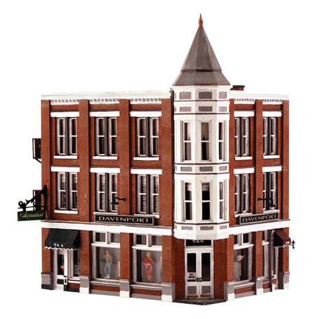 Built & Ready Landmark Structures(R) - Assembled -- Davenport Department Store-1