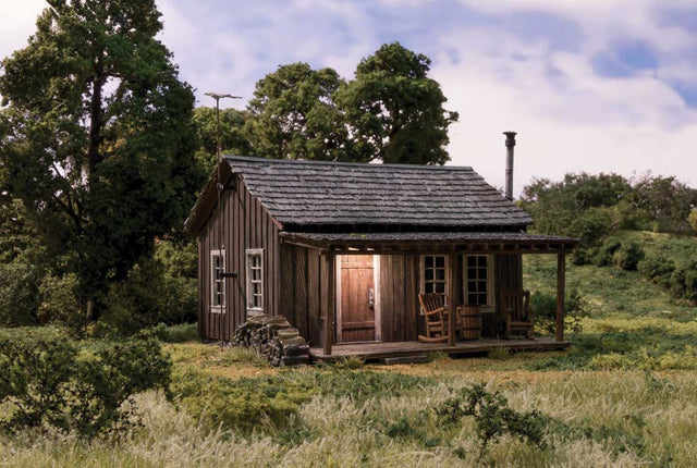 Rustic Cabin - Built-&-Ready(R) Landmark Structure(R) -- Assembled - 1-13/16 x 1-3/4 x 1-1/2"  4.6 x 4.44 x 3.81cm