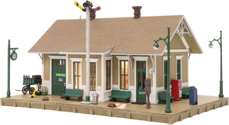 Dansbury Depot - Built-&-Ready Landmark Structures(R) -- Assembled - 7-1/2 x 5-9/16"  19 x 14.1cm-2