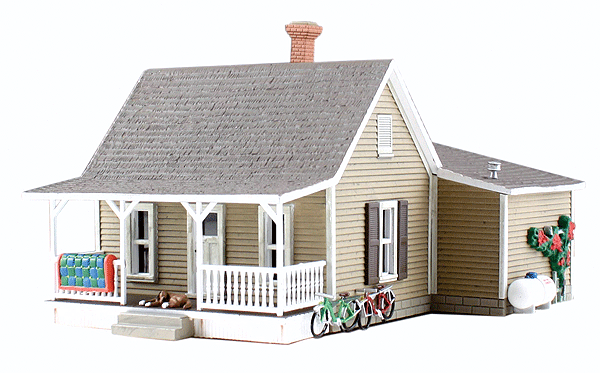 Granny's House - Built-&-Ready Landmark Structures(R) -- Assembled - 3-3/4 x 5-7/16"  9.5 x 13.8cm-1