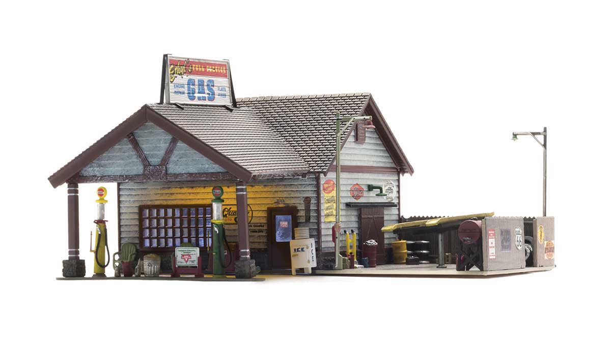 Built-&-Ready Landmark Structures(R) - Assembled -- Ethyl's Gas & Service - 6-3/8 x 5-11/16"  16.1 x 14.4cm-2
