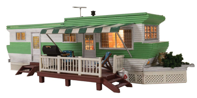 Grillin' & Chillin' Trailer w/Lights - Built-&-Ready(R) Landmark Structure(R) -- Assembled - 5-3/8 x 2-5/8 x 2-1/8"  13.6 x 6.7 x 5.4cm