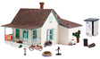 Country Cottage - Landmark Structures(R) -- Kit - 2-1/32 x 2-29/32"  5.1 x 7.4cm