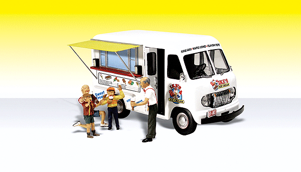 Ike's Ice Cream Truck - Assembled - AutoScenes(R)