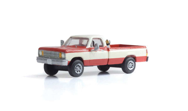 Truck - Modern Era Vehicles -- Red, White