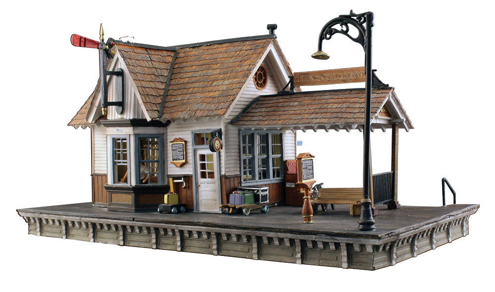 The Depot - Built & Ready Landmark Structures(R) -- Assembled w/Interior Light