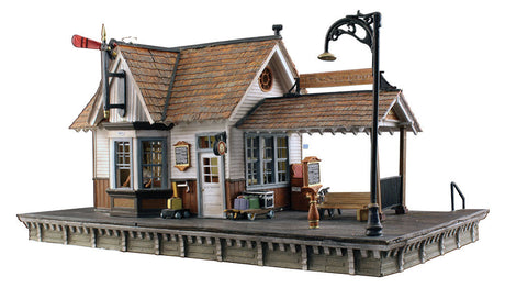 The Depot - Built & Ready Landmark Structures(R) -- Assembled w/Interior Light