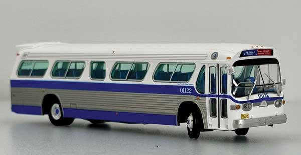 GM SDH-5307 New Look Suburban Bus - Lighted - Assembled -- New York MTA #01122 (silver, white, blue)