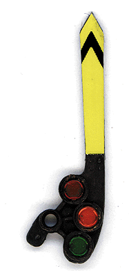 Signal Head Only - Upper Quadrant Semaphore -- Pointed Blade 3-Color with Front Painted Yellow with Black Stripe