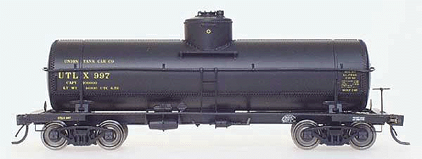 ACF Type 27 Riveted 10,000-Gallon Tank Car - Ready to Run -- Union Tank Car UTLX (black, yellow Lettering)
