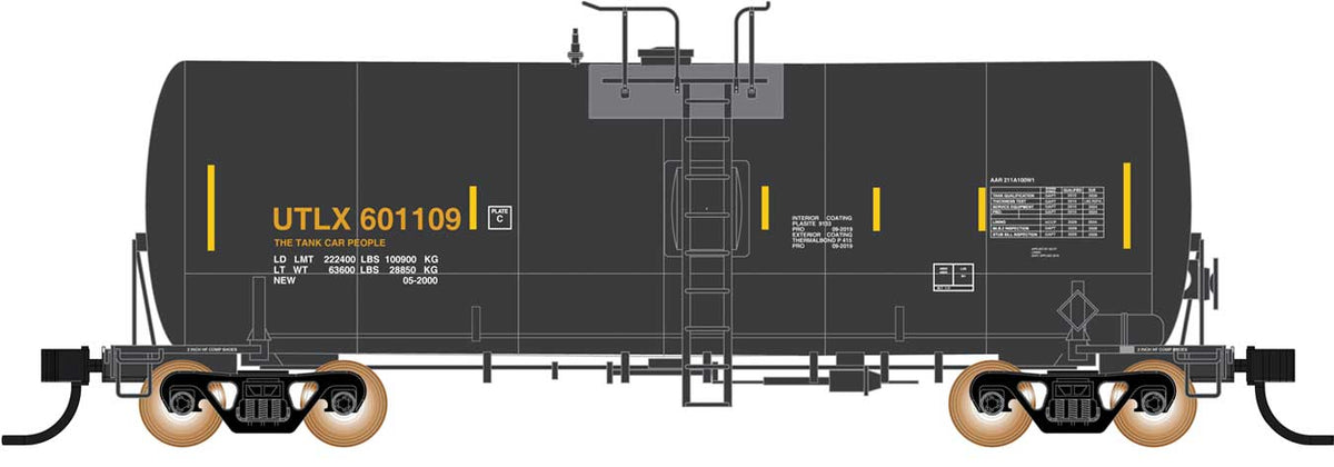 Trinity 19,600-Gallon Tank Car - Ready to Run -- Union Tank Car UTLX (Post 2005, black, yellow)
