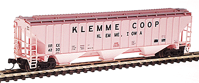 PS2CD 4750 Cubic Foot 3-Bay Covered Hopper - Ready to Run -- Klemme Co-Op - Klemme, Iowa (Pink w/Black Lettering)