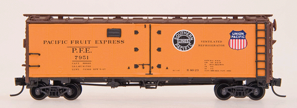 R-40-23 Steel Ice Reefer - Ready to Run -- Pacific Fruit Express (orange, Boxcar Red, SP Lines & UP Color Logo)