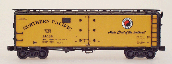 R-40-23 Steel Ice Reefer - Ready to Run -- Pacific Fruit Express (orange, Boxcar Red, SP Lines & UP black & white Logo)